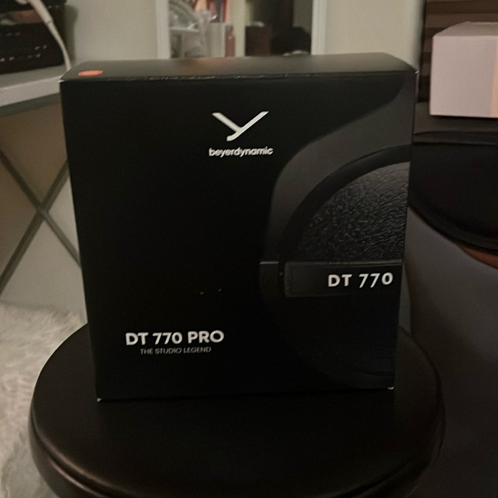 Beyerdynamic Dt 770 PRO Headphones